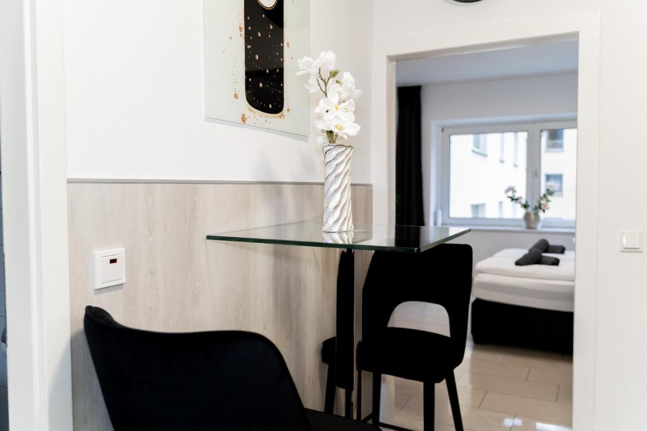 City Apartments By Junik Apartments Krefeld Bagian luar foto