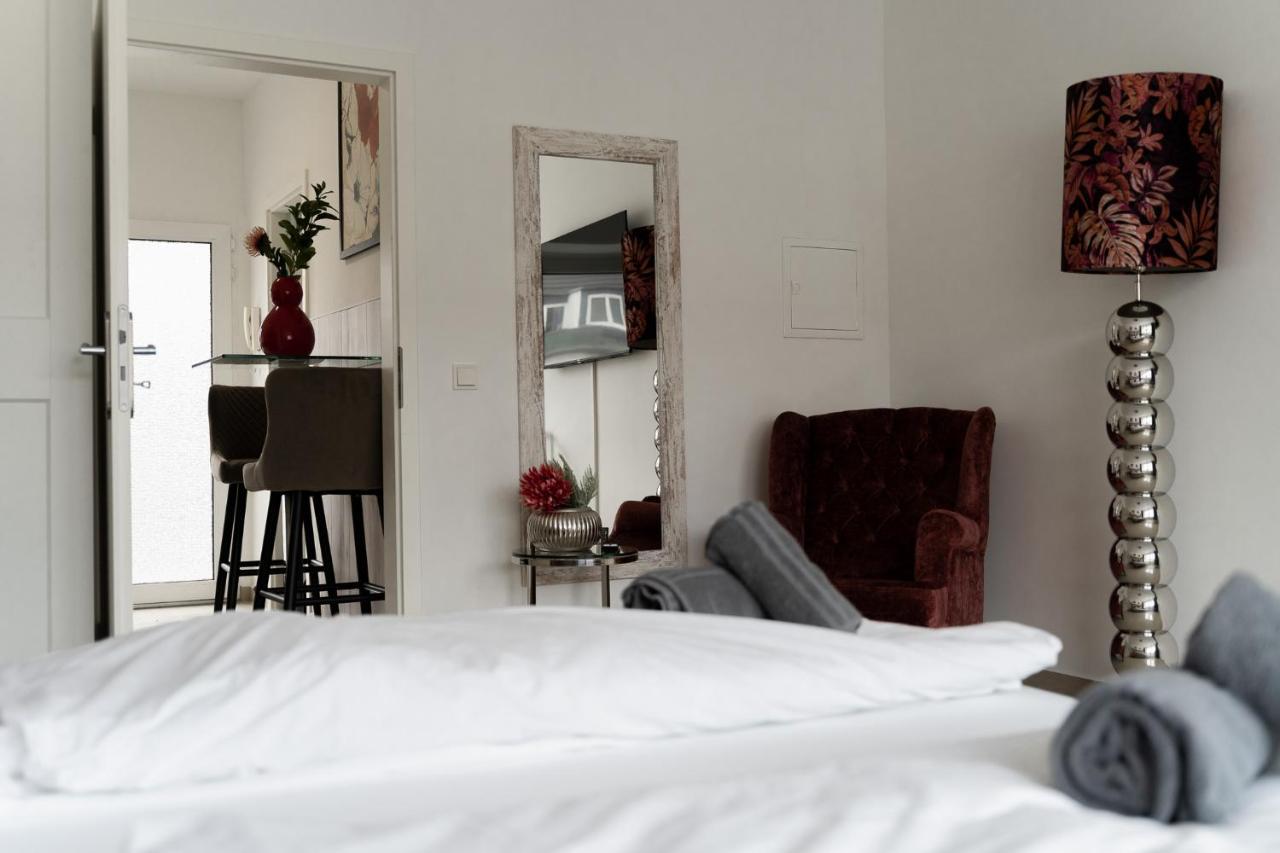 City Apartments By Junik Apartments Krefeld Bagian luar foto